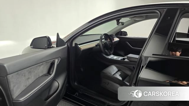 Tesla Model Y id 4991848 из Кореи 33