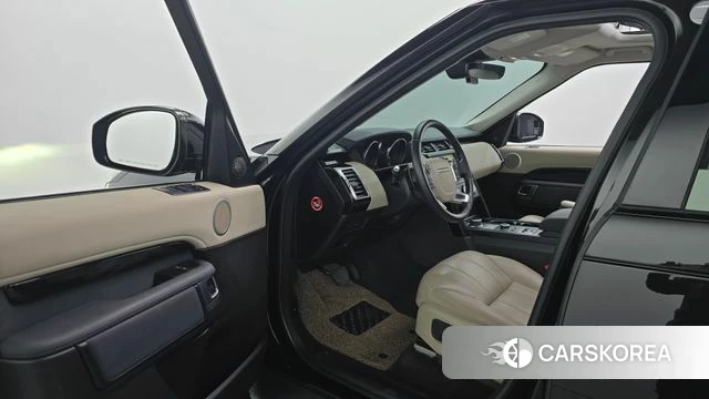 Land Rover Discovery 5 id 4998709 из Кореи 34