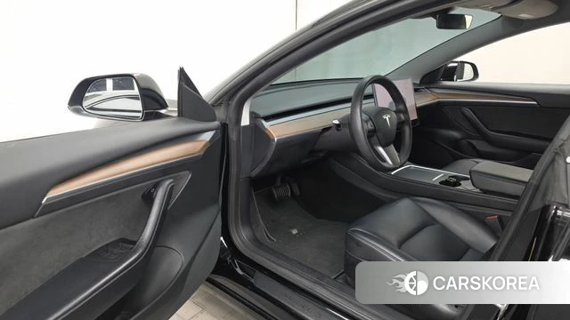 Tesla Model 3 id 4976406 из Кореи 31
