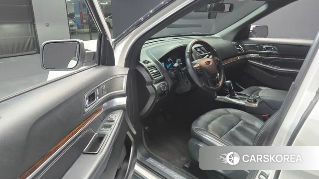 Ford Explorer id 4937706 из Кореи 36
