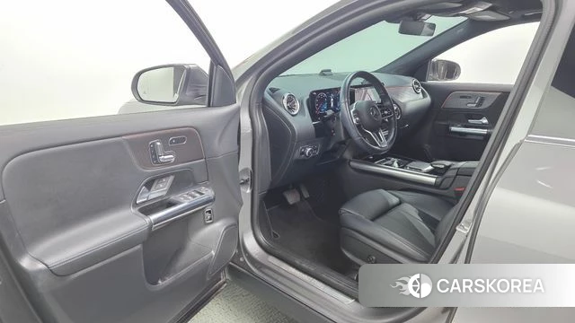 Mercedes-Benz GLA - Class H247 id 4929898 из Кореи 32