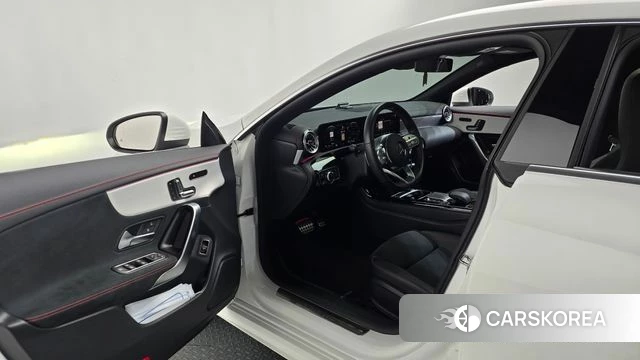 Mercedes-Benz CLA-Class C118 id 4942027 из Кореи 32