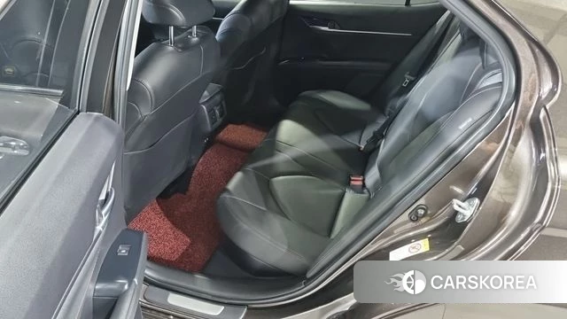 Toyota Camry (XV70) id 4900876 из Кореи 18