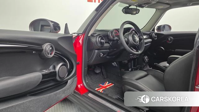 Mini Cooper S id 4992941 из Кореи 38