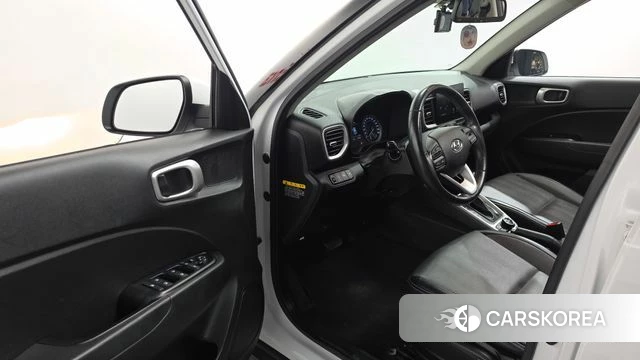 Hyundai Venue id 5028917 из Кореи 31