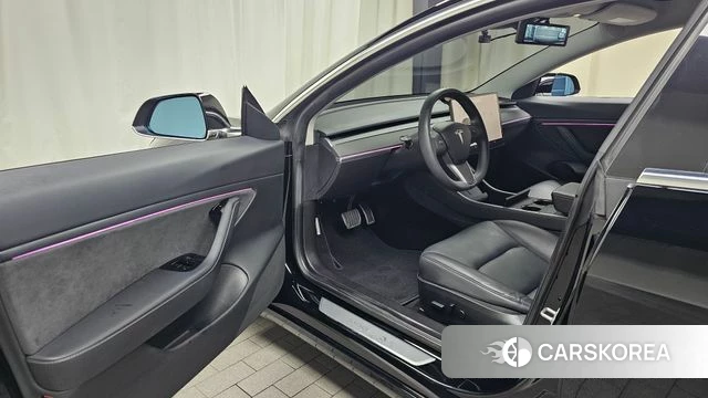 Tesla Model 3 id 4717243 из Кореи 31