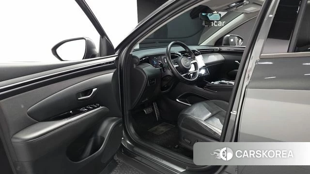 Hyundai Tucson (NX4) id 4641775 из Кореи 34