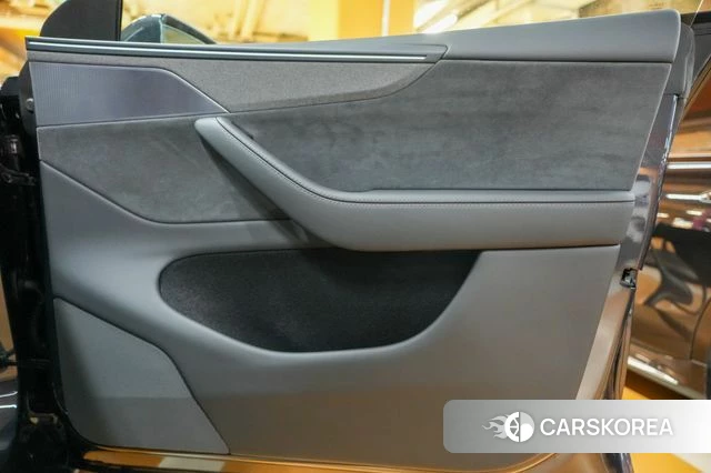 Tesla Model Y id 4748761 из Кореи 12