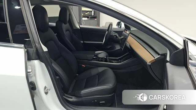 Tesla Model 3 id 4836696 из Кореи 31