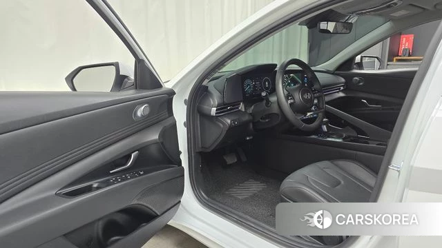 Hyundai The New Avante (CN7) id 4957147 из Кореи 30