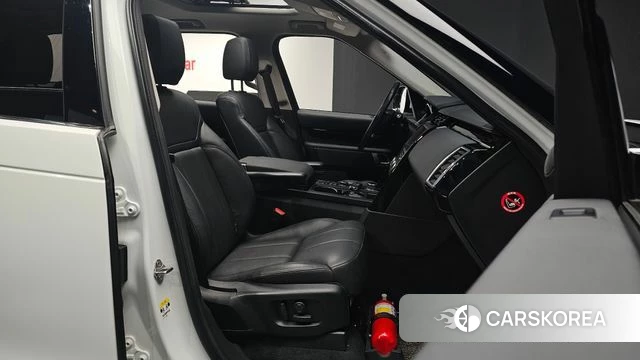 Land Rover Discovery 5 id 4918886 из Кореи 31