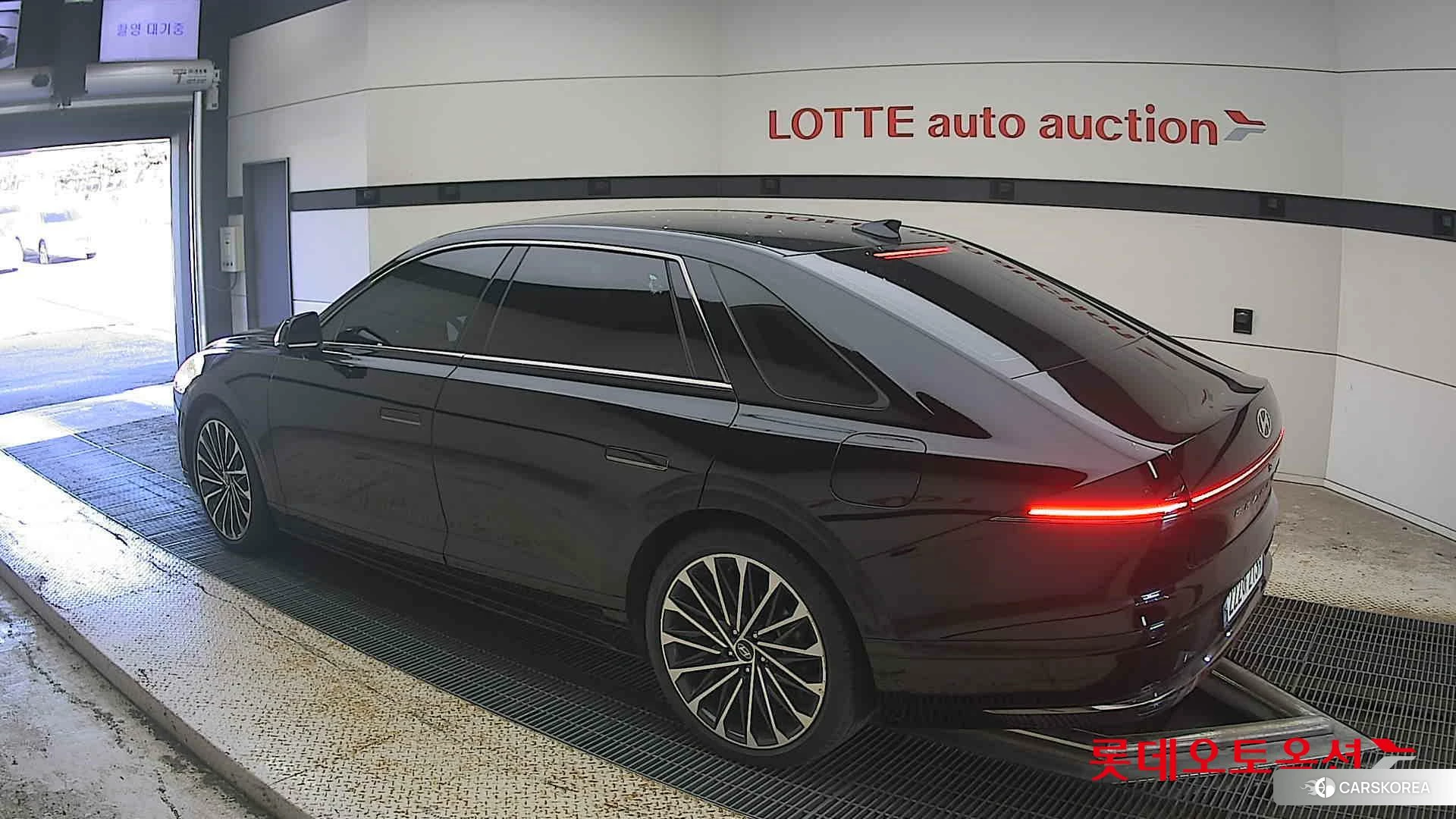 Hyundai Grandeur Hybrid id 4989996 из Кореи 38