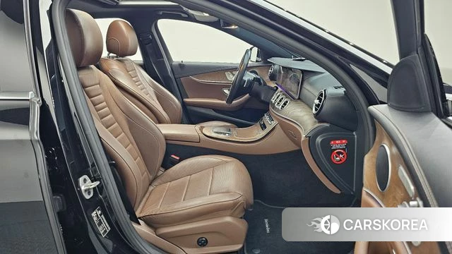 Mercedes-Benz E-Class W213 id 4992134 из Кореи 33