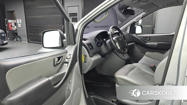 Hyundai The New Grand Starex id 4785757 из Кореи 20