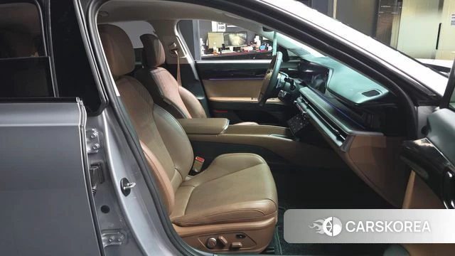Hyundai Grandeur (GN7) id 4958035 из Кореи 34