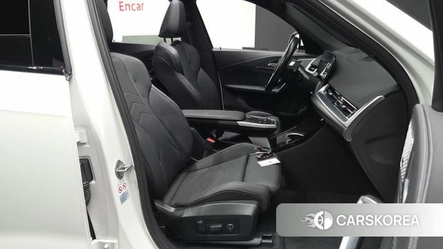 BMW iX1 (U11) id 5021673 из Кореи 36