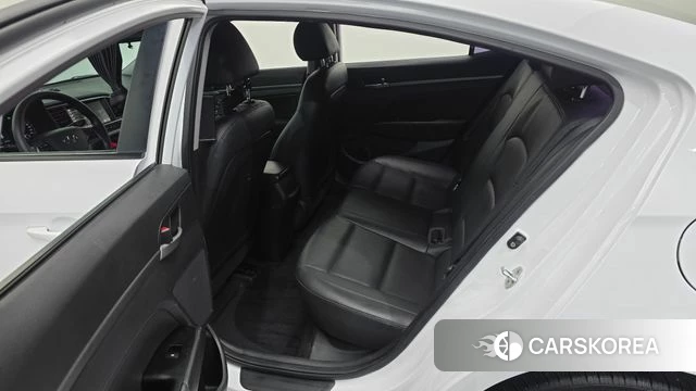 Hyundai Avante AD id 5014124 из Кореи 30