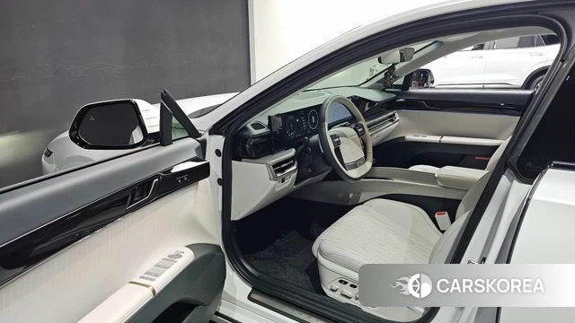 Hyundai Grandeur Hybrid (GN7) id 5001751 из Кореи 31