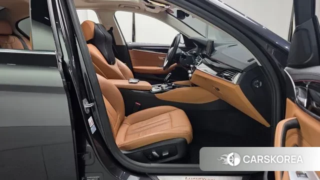 BMW 5 Series (G30) id 3728292 из Кореи 20