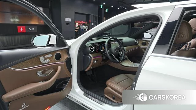 Mercedes-Benz E-Class W213 id 4996713 из Кореи 32