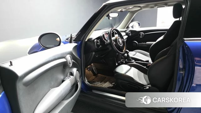 Mini Cooper id 4895220 из Кореи 37