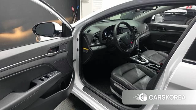 Hyundai Avante AD id 5019037 из Кореи 20