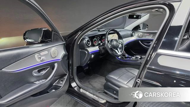 Mercedes-Benz E-Class W213 id 4937634 из Кореи 32