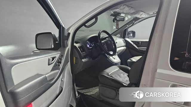 Hyundai The New Grand Starex id 4967943 из Кореи 20