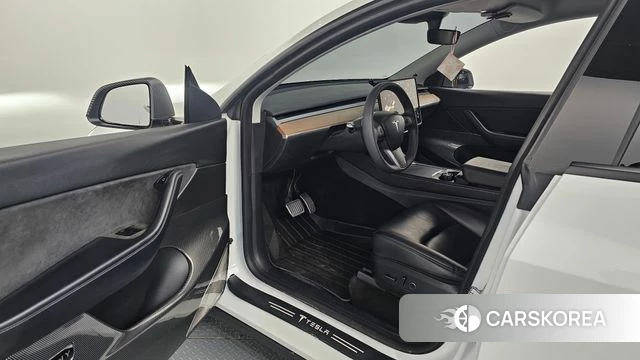 Tesla Model Y id 4754557 из Кореи 39