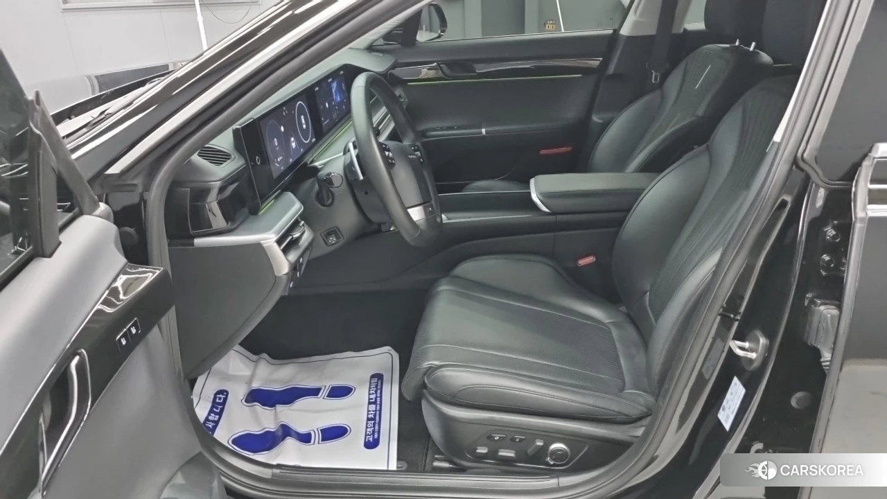 Hyundai Grandeur (GN7) id 5026987 из Кореи 18