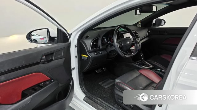 Hyundai Avante AD id 4993682 из Кореи 20