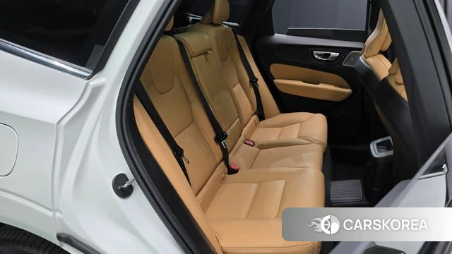 Volvo XC60 second Generation id 4990376 из Кореи 39