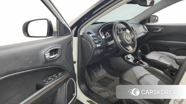 Jeep Compass 2nd Generation id 4717619 из Кореи 32