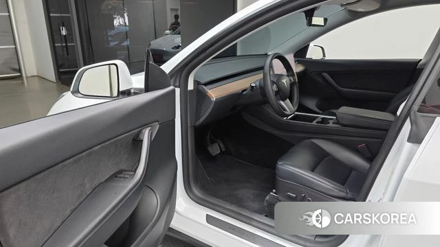 Tesla Model Y id 4793379 из Кореи 30