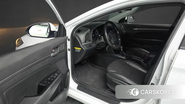 Hyundai Avante AD id 4837182 из Кореи 20