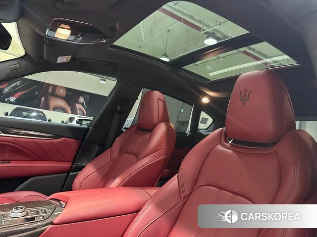 Maserati Levante id 4773814 из Кореи 16