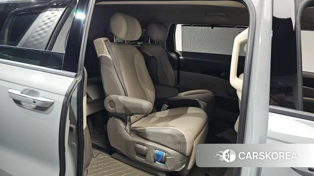 Kia The New Carnival 4th Generation id 5039300 из Кореи 39