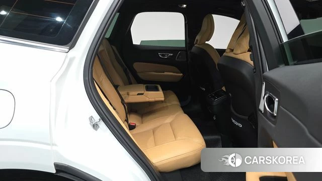 Volvo XC60 second Generation id 4982619 из Кореи 38