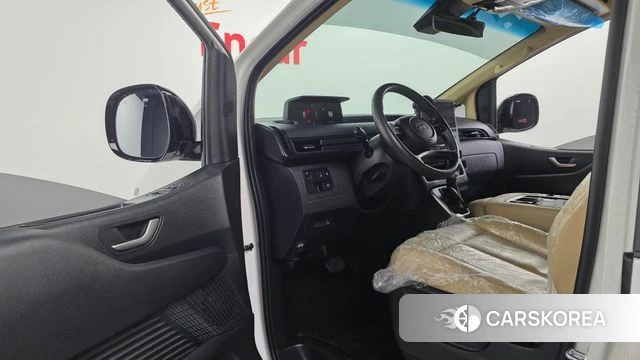 Hyundai Staria id 4752929 из Кореи 37