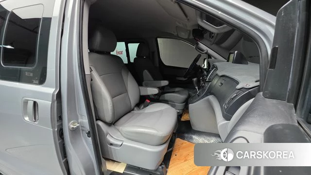 Hyundai The New Grand Starex id 4952690 из Кореи 20
