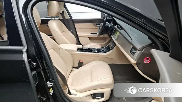 Jaguar XF (X260) id 3454694 из Кореи 20