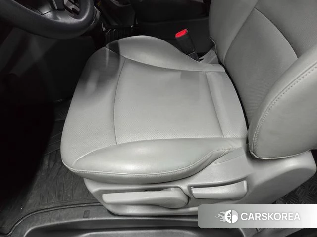 Hyundai The New Grand Starex id 5023158 из Кореи 20