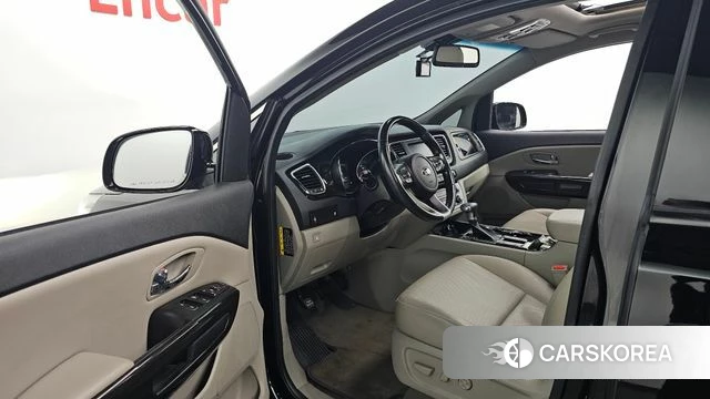 Kia The New Carnival id 4982845 из Кореи 20
