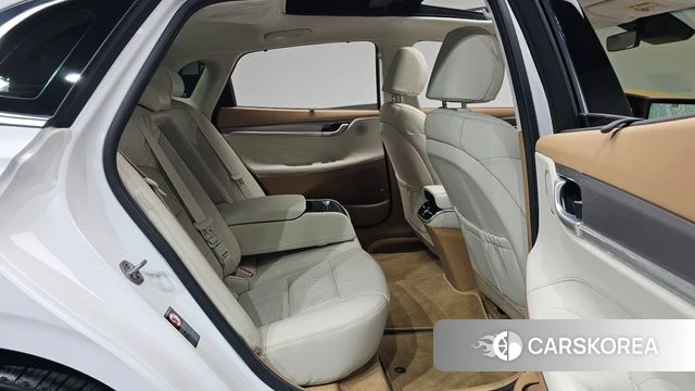 Hyundai The New Grandeur IG Hybrid id 4976152 из Кореи 38