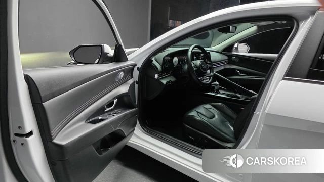 Hyundai Avante Hybrid (CN7) id 4991648 из Кореи 20