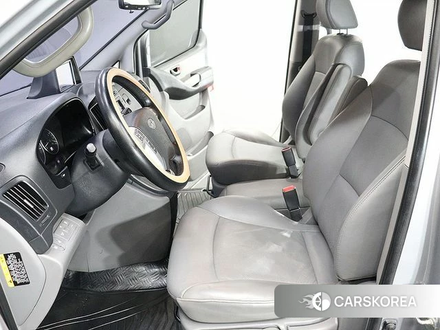 Hyundai The New Grand Starex id 5029546 из Кореи 20
