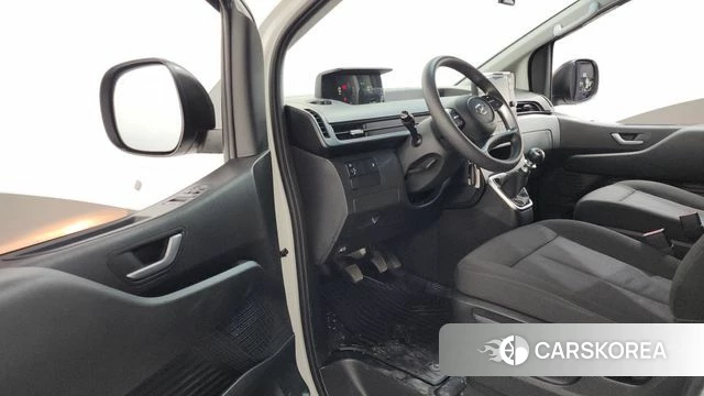 Hyundai Staria id 4560995 из Кореи 30