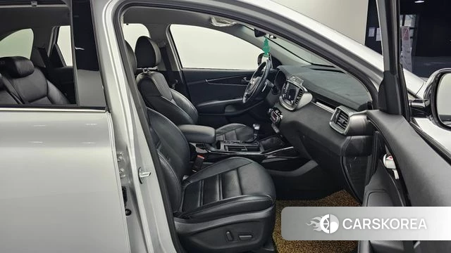Kia The New Sorento id 5004646 из Кореи 33