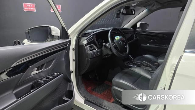 Ssangyong Beautiful Korando id 4967308 из Кореи 32