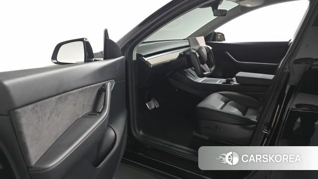 Tesla Model Y id 5034085 из Кореи 35